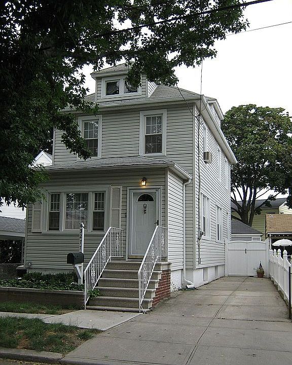 1st image of 3277 Spencer Dr