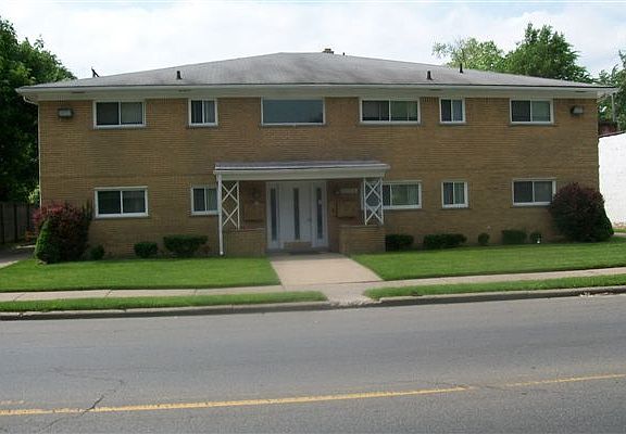 18333 Schoolcraft Frontview