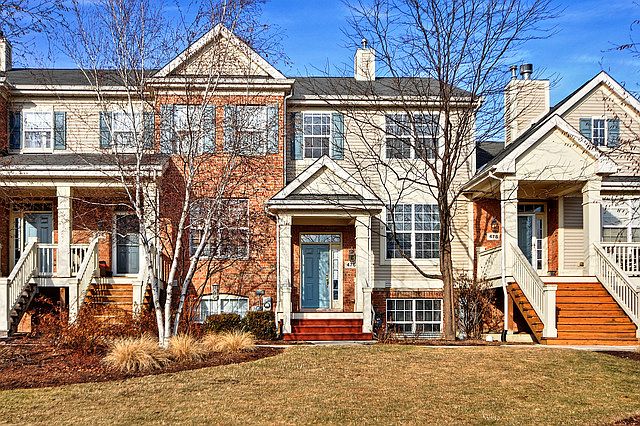 1st image of 476 Broadmoor Ln #0