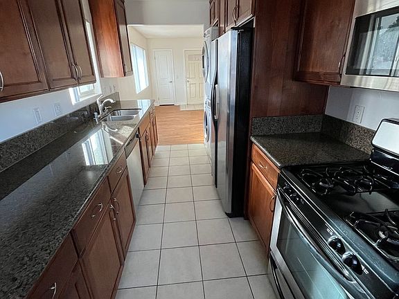 5th image of 856 Calla Ave Unit 6
