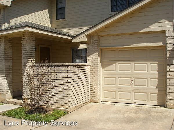 1st image of 9725A Copper Creek Dr