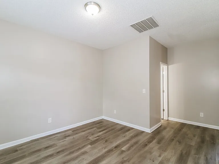 6657 Delaware Bnd — Photo 15