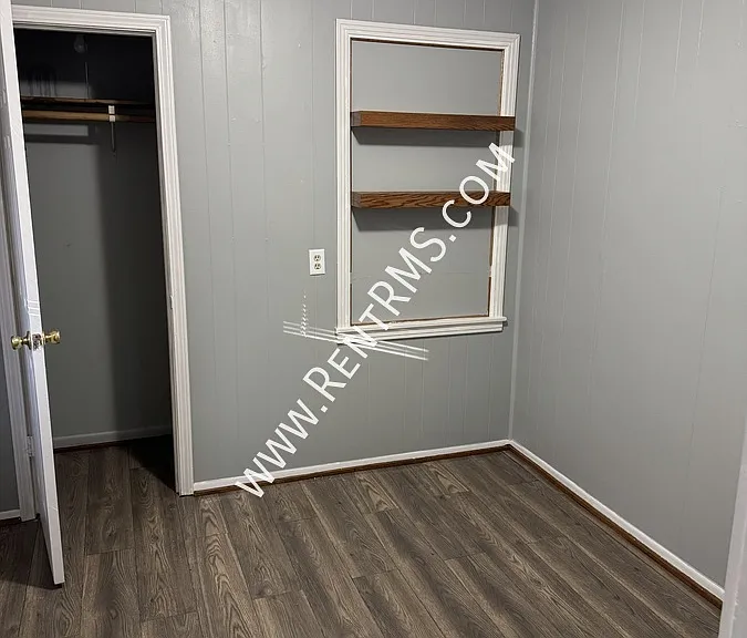 2332 SE Kentucky Ave — Photo 7