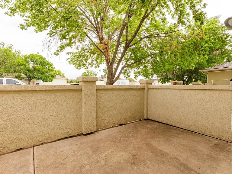 444 Sunland Dr E #37 — Photo 11
