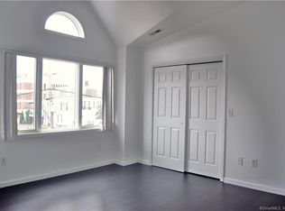 16 Byington Pl APT 4, Norwalk, CT 06850