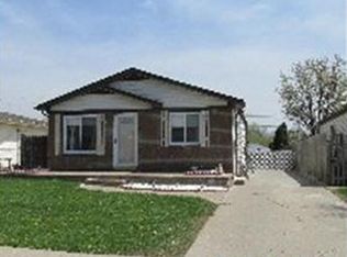 32100 Ruehle Ave, Warren, MI 48093