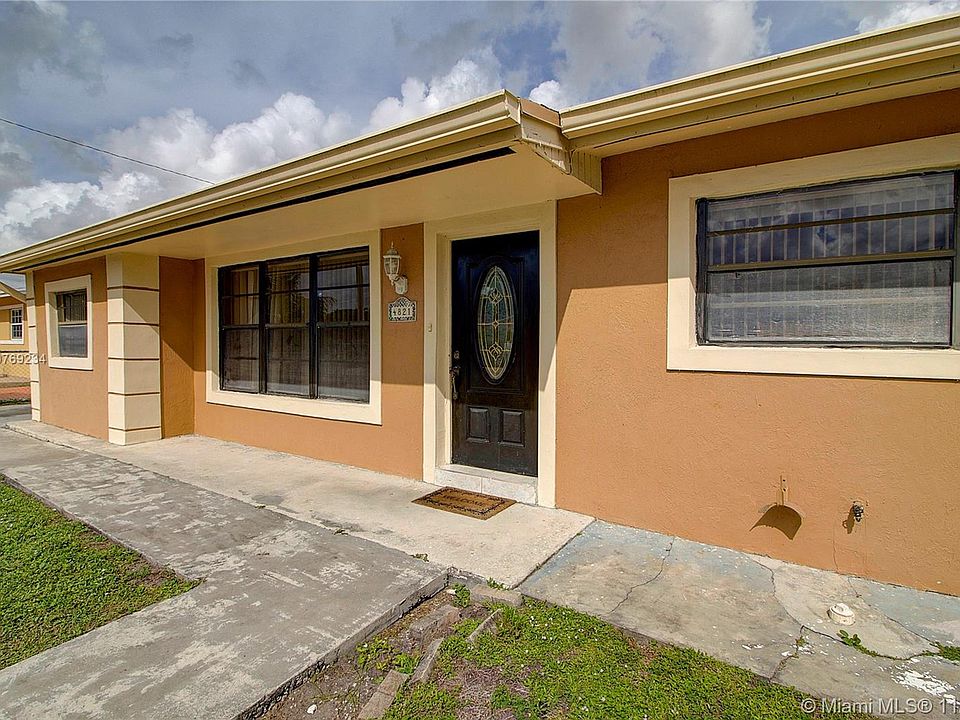 1st image of 4821 NW 181st Ter