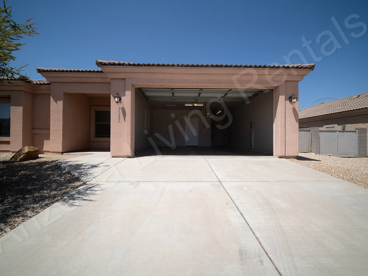 4 bed, 1559 sqft, $1,690 — Photo 3