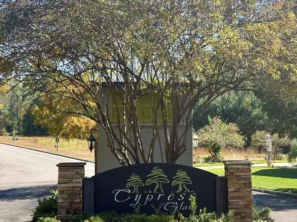 212 Cypressglade Ln, Midland City, AL 36350