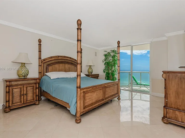 8855 Collins Ave #8J — Photo 6
