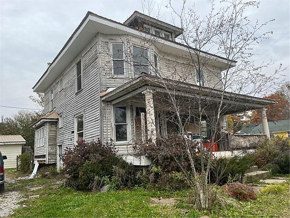 2nd image of 4806 Pennsylvania St