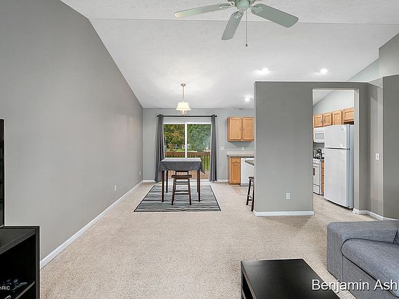 5th image of 5727 Haughey Ave SW