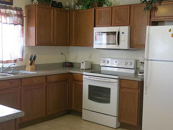 4th image of 12633 W Ash St
