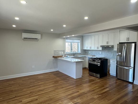 2nd image of 20-01 21st St #2