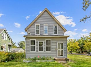 1174 Edgerton St, Saint Paul, MN 55130