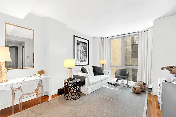 Sold by Corcoran | media 6
