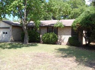 904 Wayne Dr, Round Rock, TX 78664