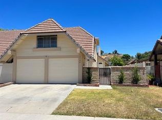27144 Rio Prado Dr, Santa Clarita, CA 91354