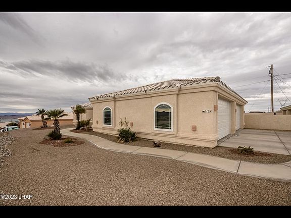 3rd image of 3129 Simitan Dr