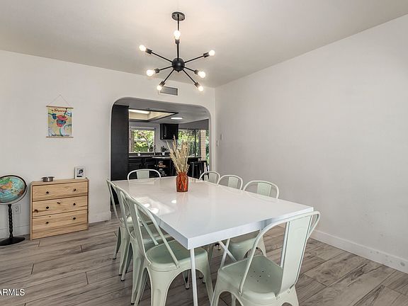 5th image of 4701 W Cochise Dr