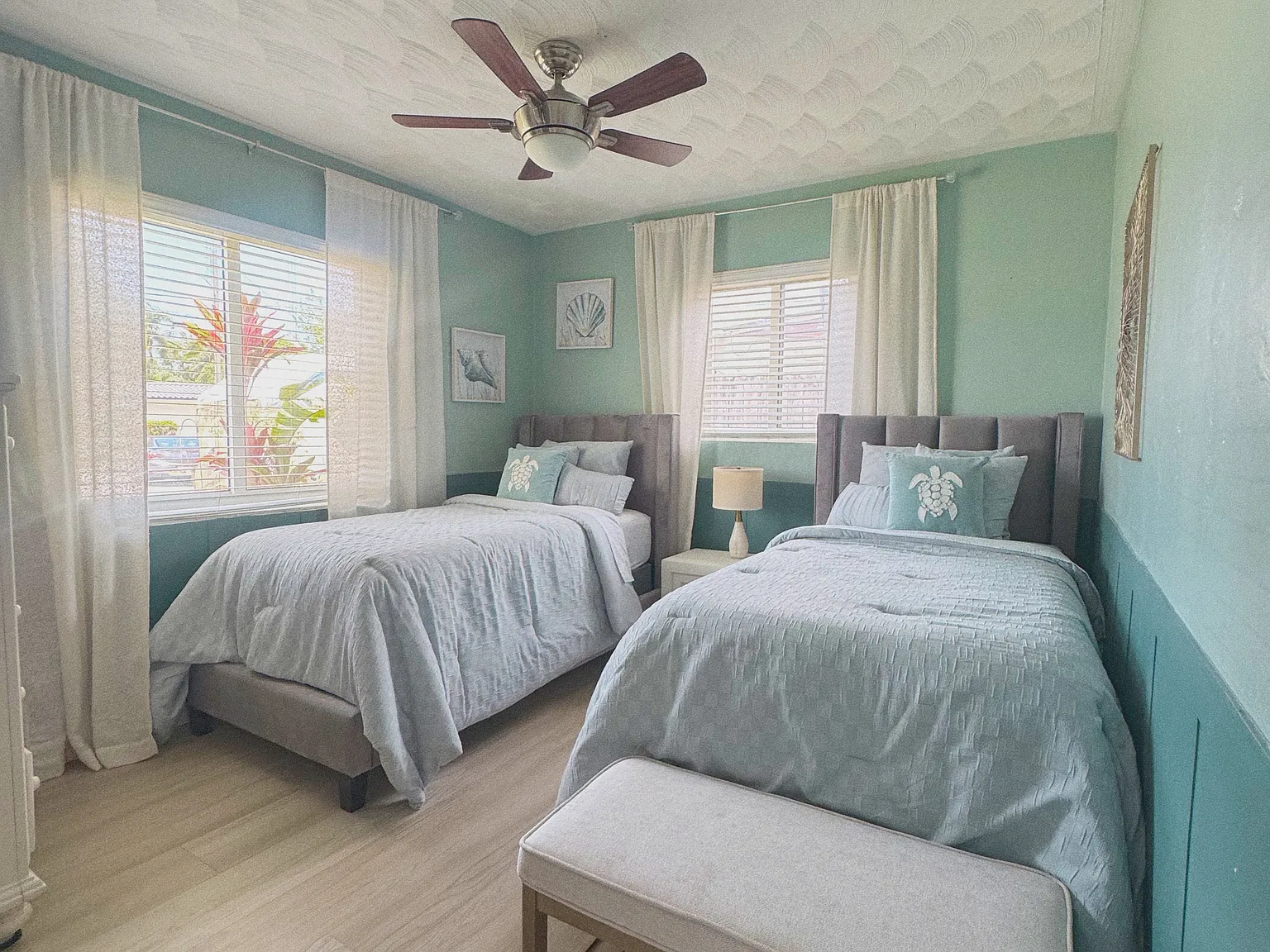 3 bed, 1192 sqft, $5,995 — Photo 3