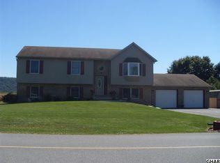 305 Faculty Rd, Duncannon, PA 17020