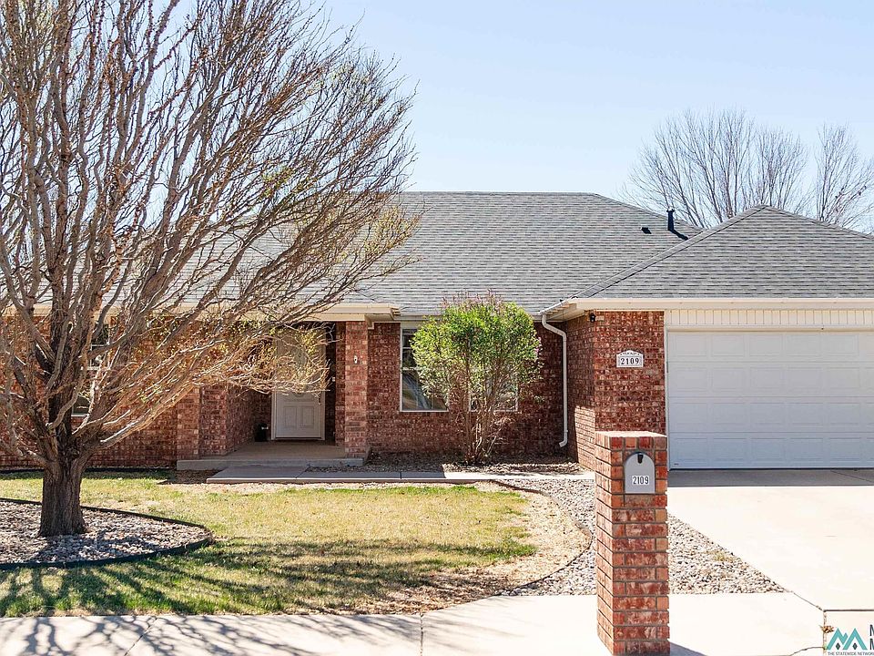 1st image of 2109 Jadyn Ln