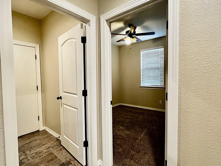 14356 George Campbell Ct — Photo 43