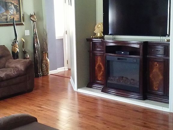 5th image of 1 Gregory Ave