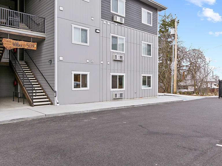 509 S Scott St #103 — Photo 36