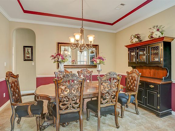 5th image of 7018 Fall Creek Ln