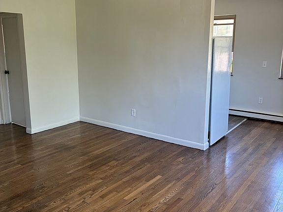 5th image of 803 Hermosa Ave #803