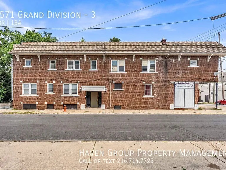 9571 Grand Division Ave #3 — Photo 1