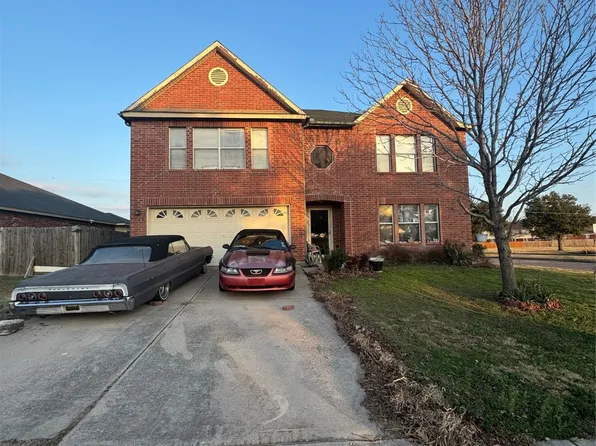 3188 Spyglass Dr, Grand Prairie, TX 75052