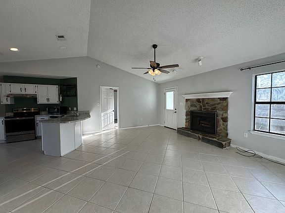 2nd image of 1500 Kruse Dr