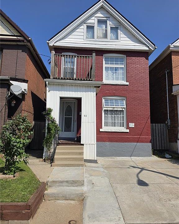 1st image of 44 Arthur Ave N