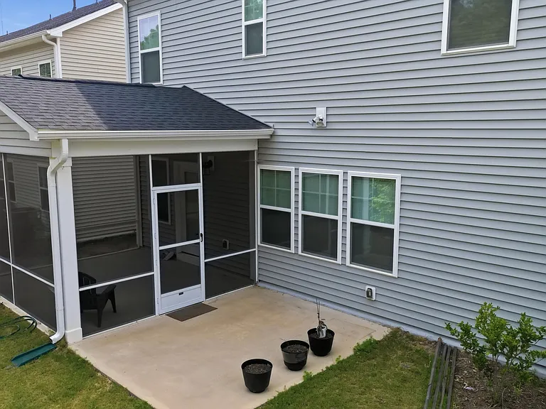 544 Tanner Lake Ln — Photo 4