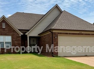 5520 Kaitlyn Dr E, Walls, MS 38680