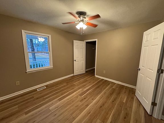 5th image of 200 Gun Club Dr