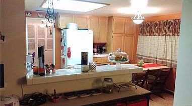 4th image of 15123 Ficus St