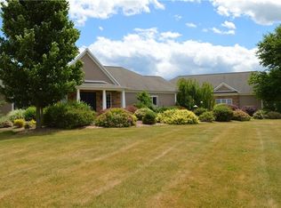 7356 W Sorrell Hill Rd, Baldwinsville, NY 13027