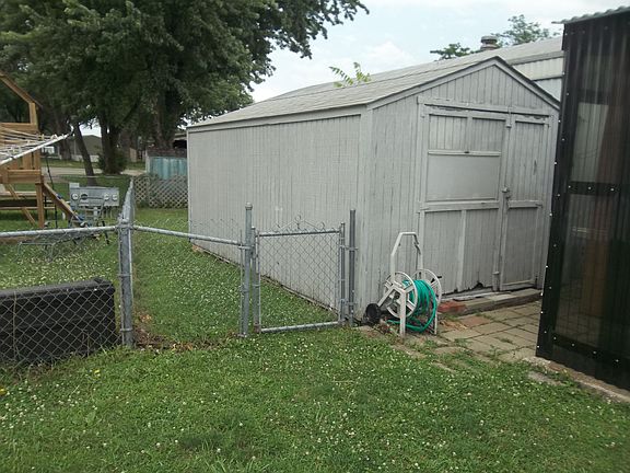 3rd image of 2200 Harper St Lot D45