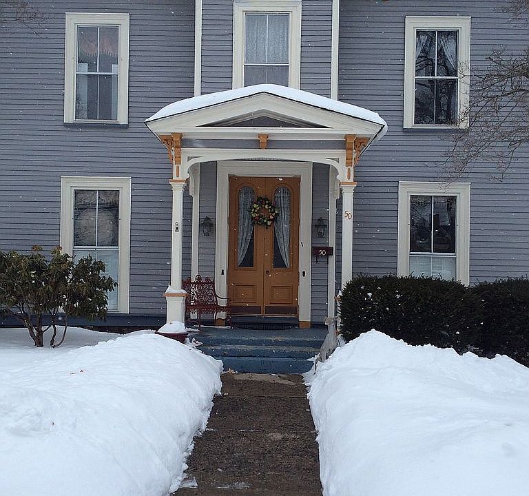 2nd image of 50 Eagle St