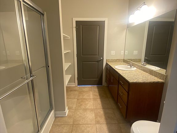 4th image of 7220 S 88th St APT 972