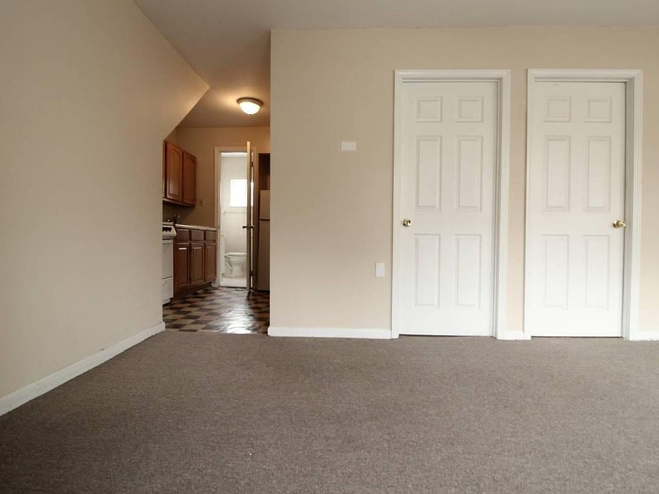 1st image of 7133 6xth St #1