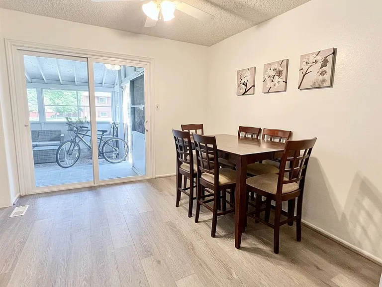 11646 Lincoln St — Photo 11