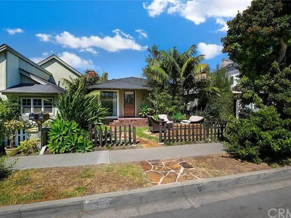 517 Orchid Ave #A, Corona Del Mar, CA 92625