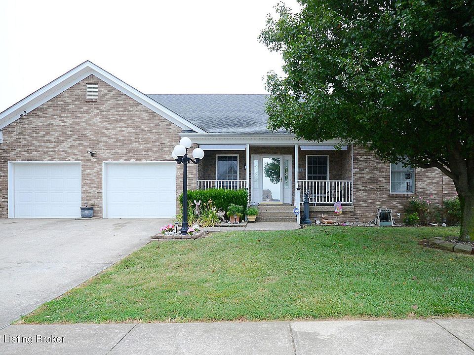 1st image of 3008 Squire Cir