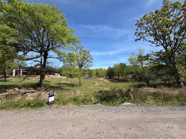 5 E 1150th Rd, Porum, OK 74455