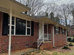 698 Holly Dr, Gainesville, GA 30501